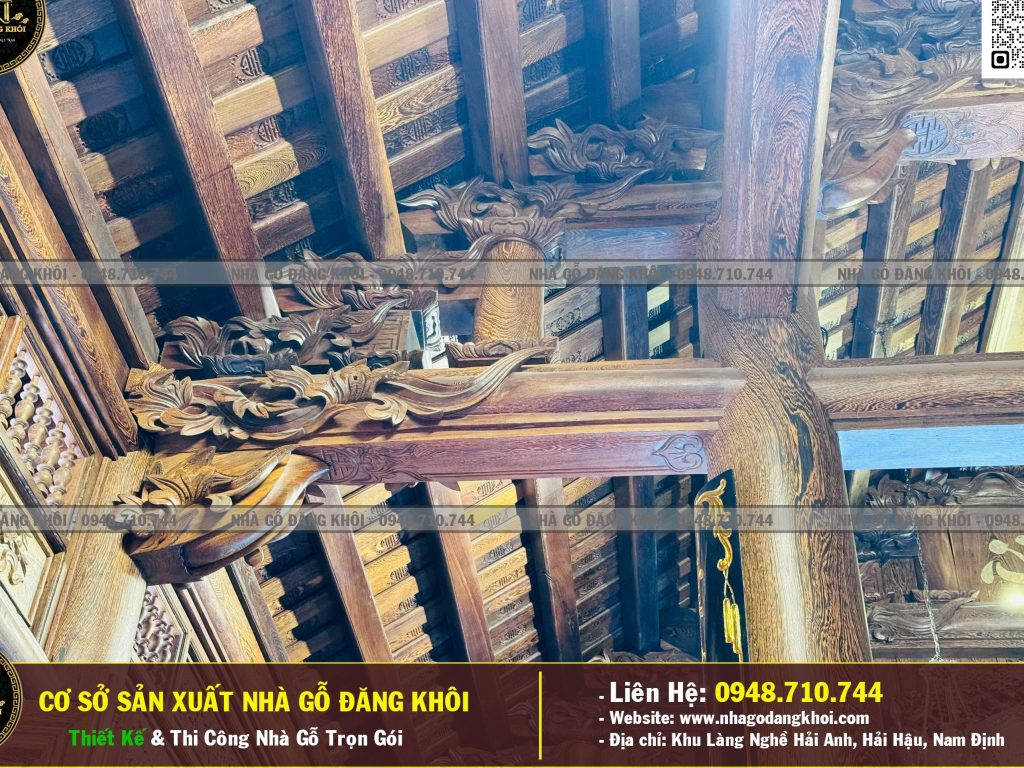 Nội Thất Nhà Gỗ 3 Gian 4 Mái Đao Gỗ Mun Đuôi Công Tại Bình Dương !
