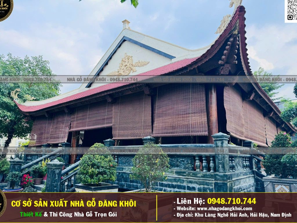 Thi Công Nhà Gỗ 3 Gian Mái Đao Gỗ Mun Đuôi Công