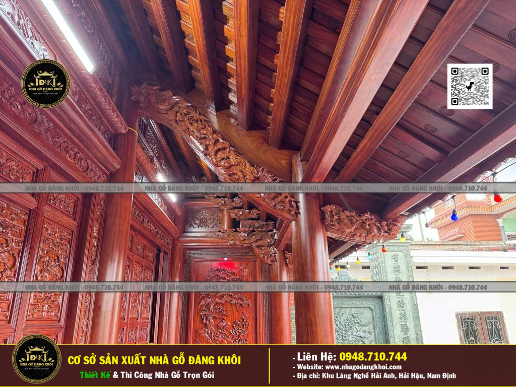 Nhà Gỗ 3 Gian 1 Hậu Cung ,Từ Đường Họ Phan Làng Nguyễn Thái Bình