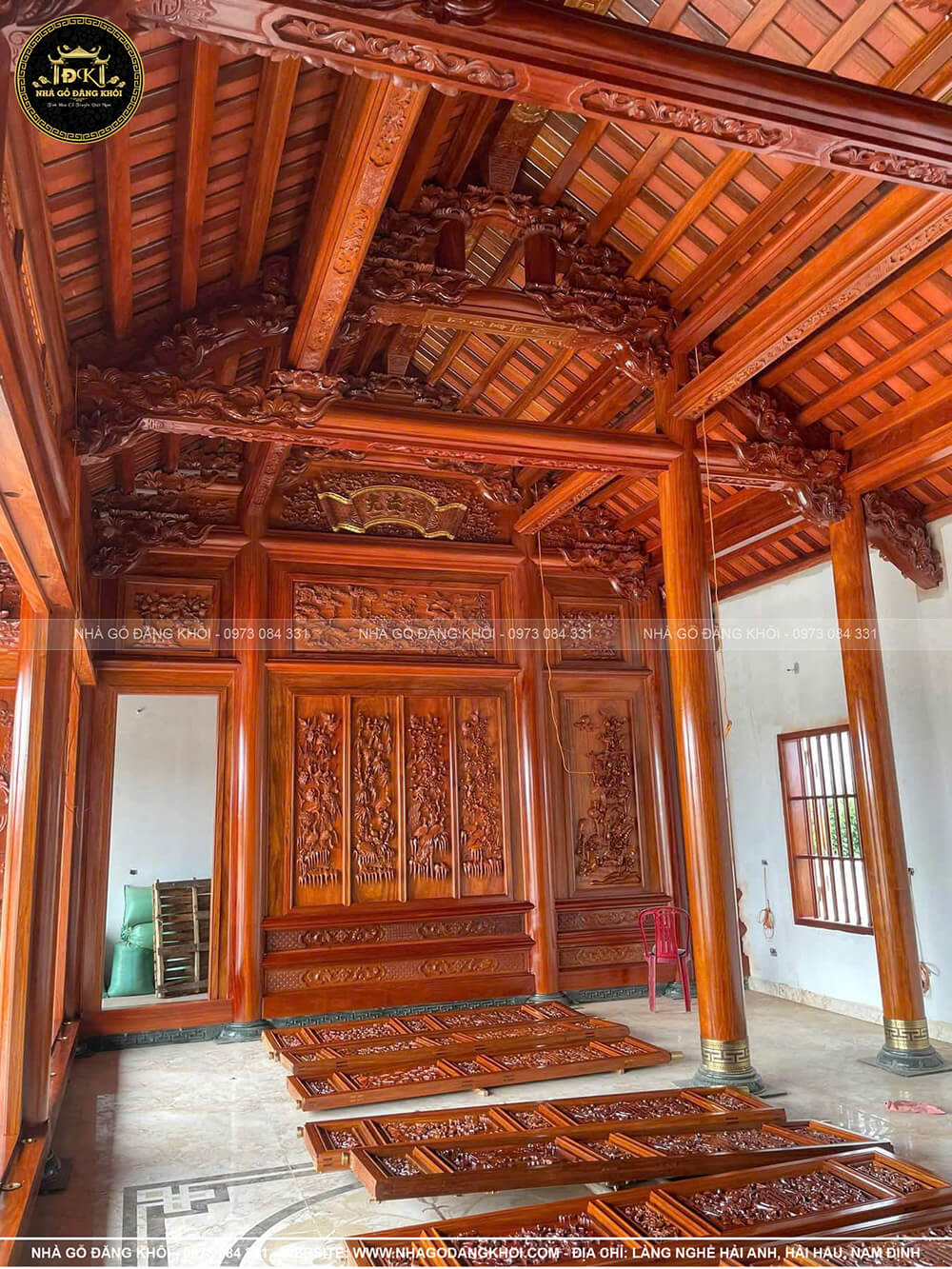Khuôn viên nhà gỗ 3 gian và lầu lục giác tại Hưng Yên