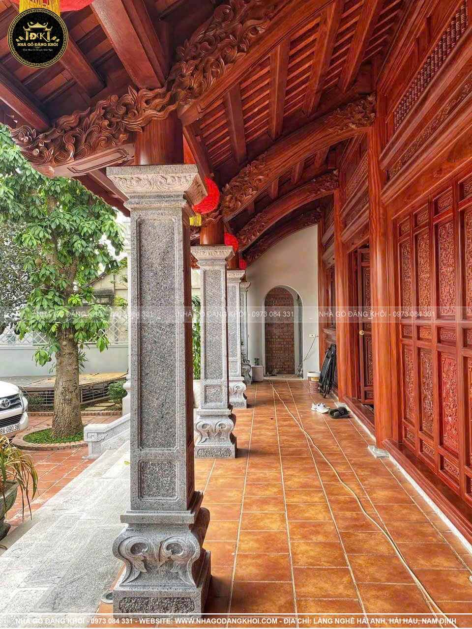Khuôn viên nhà gỗ 5 gian hiên thông tại Bắc Giang