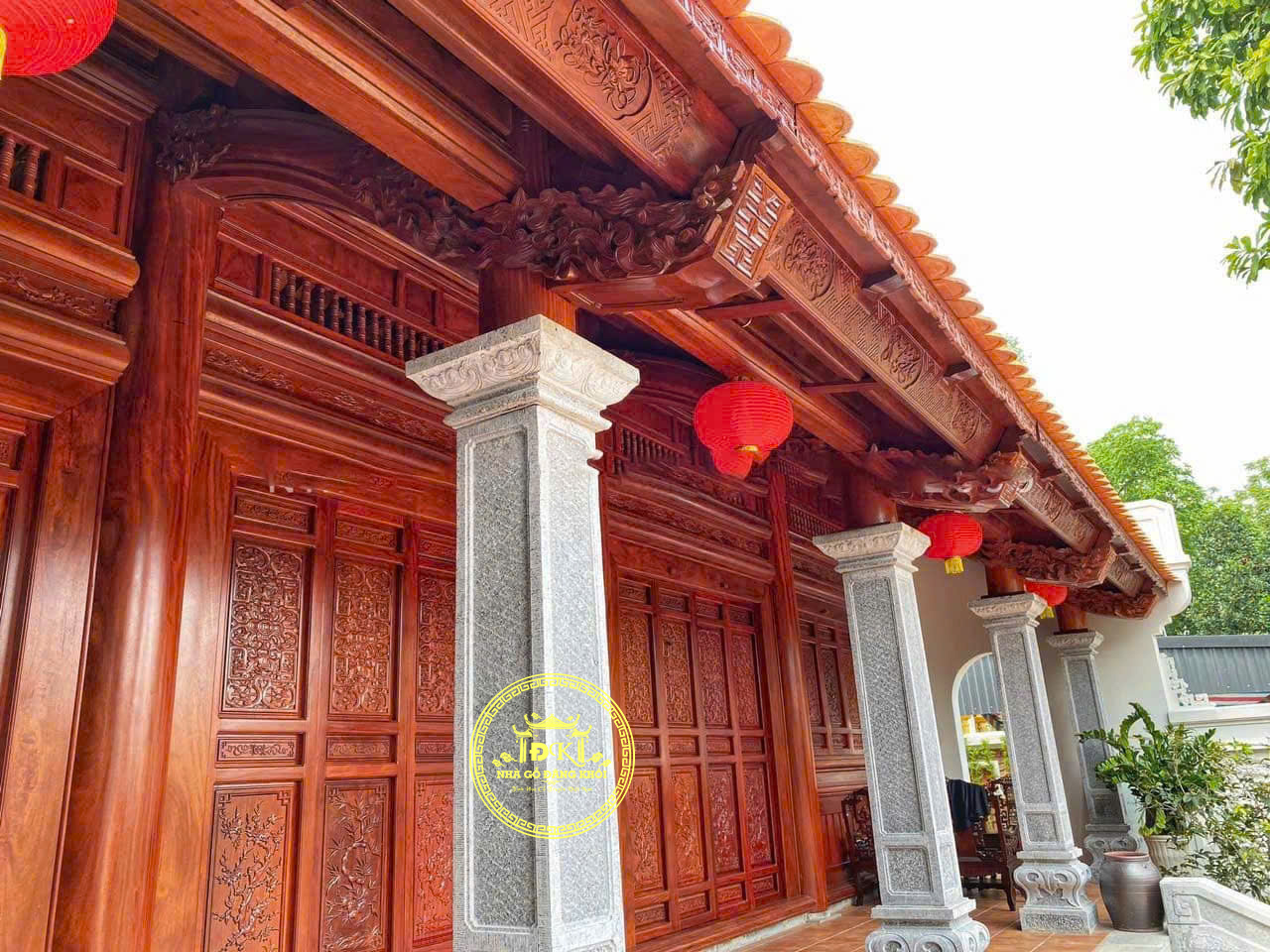 KHUÔN VIÊN NHÀ GỖ 5 GIAN HIÊN THÔNG TẠI BẮC GIANG – NHÀ GỖ ĐĂNG KHÔI