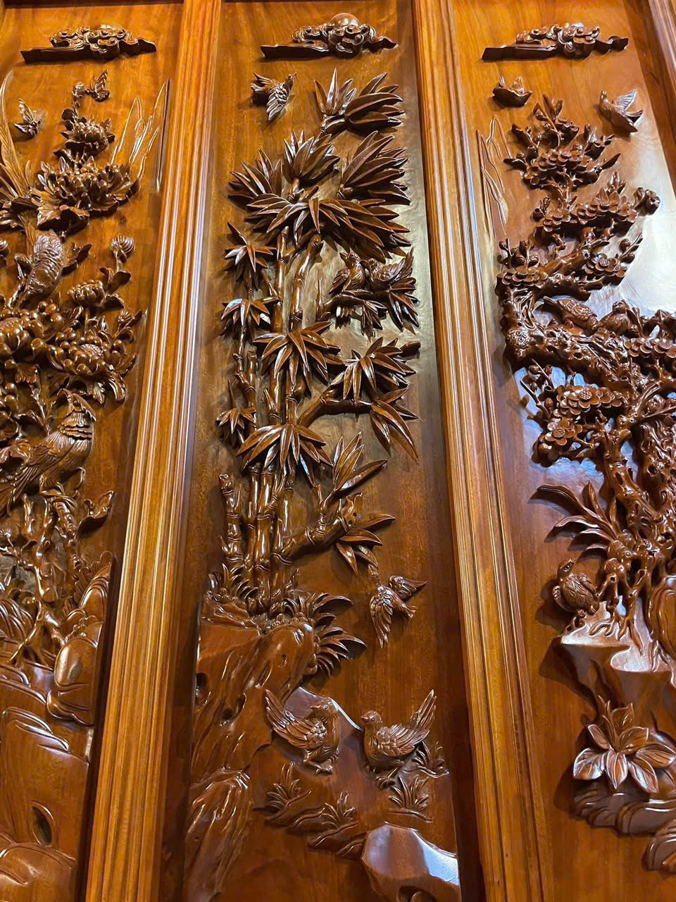 NỘI THẤT NHÀ GỖ 5 GIAN HIÊN THÔNG THI CÔNG NHÀ GỖ TẠI NGHỆ AN – NHÀ GỖ ĐĂNG KHÔI