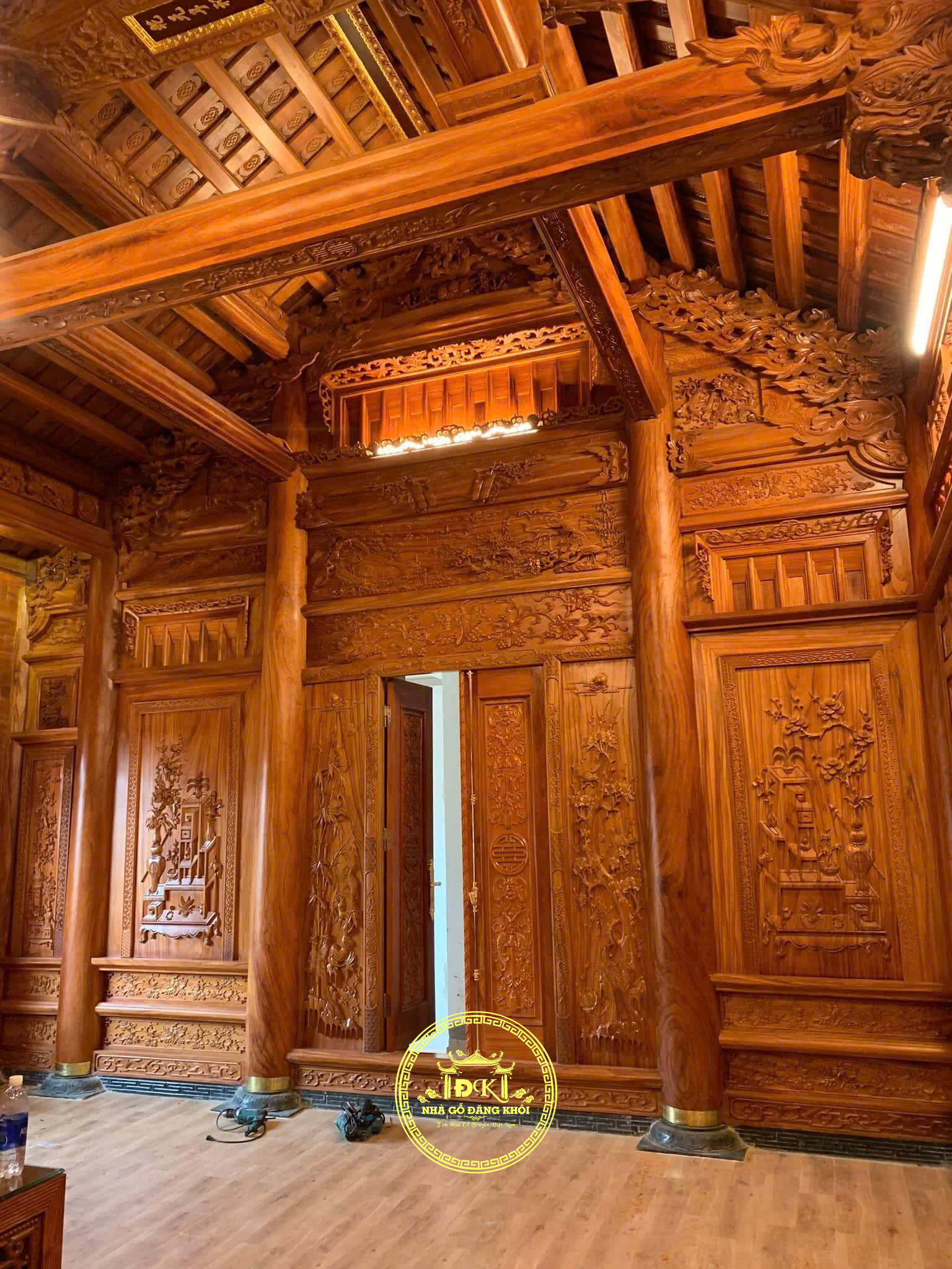 NỘI THẤT NHÀ GỖ 3 GIAN TRÊN TẦNG 2 TẠI HÀ NỘI – NHÀ GỖ ĐĂNG KHÔI