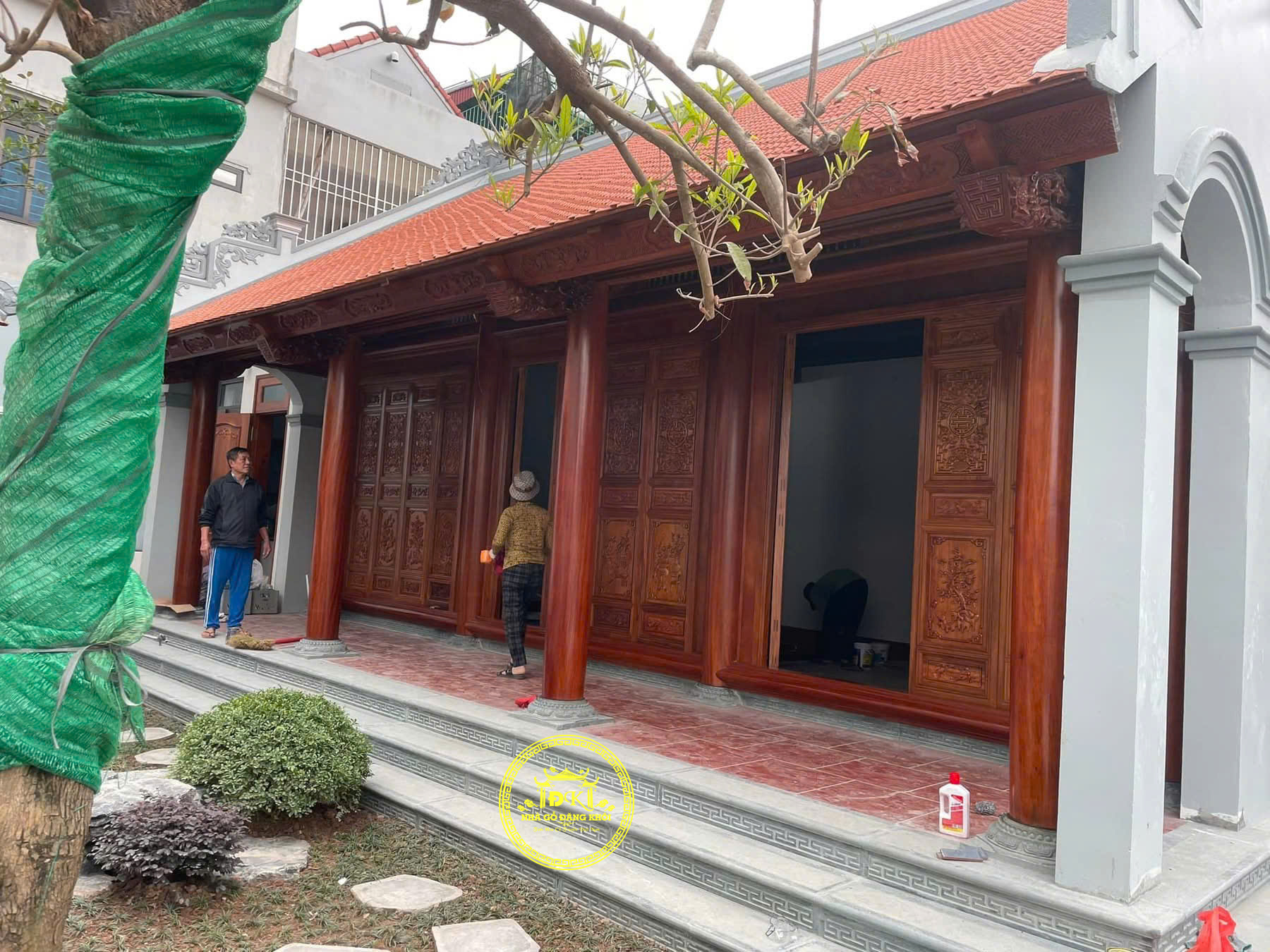 KHUÂN VIÊN NHÀ GỖ 3 GIAN VÀ LẦU LỤC GIÁC TẠI HƯNG YÊN – NHÀ GỖ ĐĂNG  KHÔI